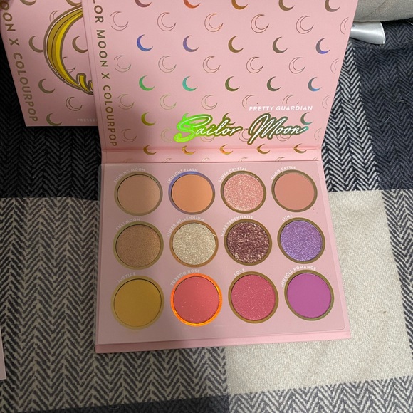 Sailor Moon Collection Set - Picture 6 of 7